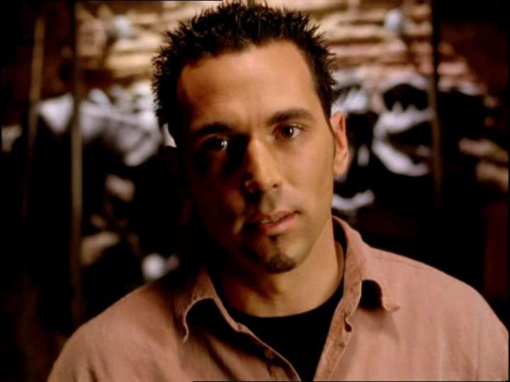 Tommy Oliver / Ranger Dino Tonnerre Noir