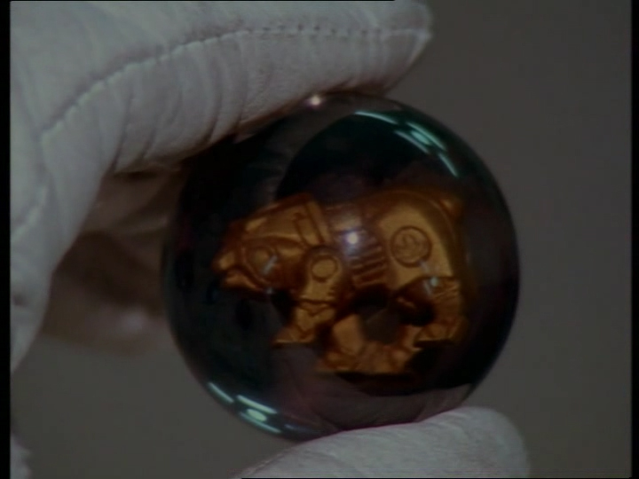CRISTAL DU ZORD OURS BRUN