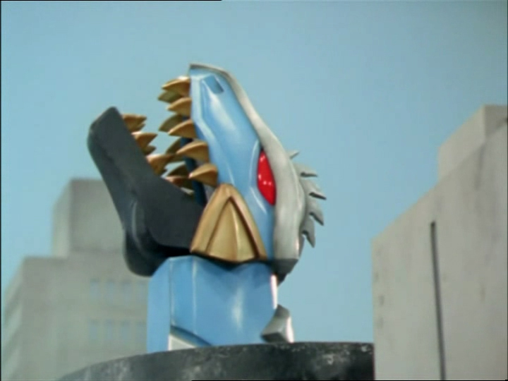 Enfermé par le Dino Stégozord